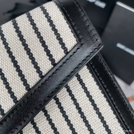 UPTOWN POUCH-27*16*2cm YSL 0610